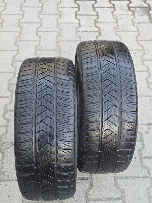 205 40 17 Pirelli