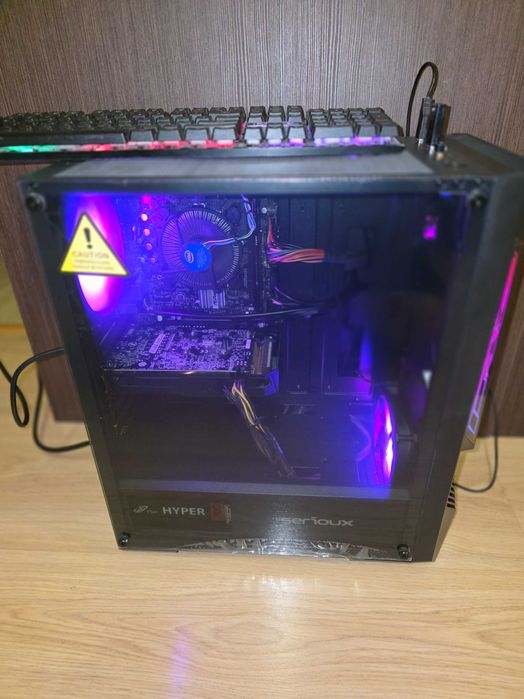 Настолен компютър