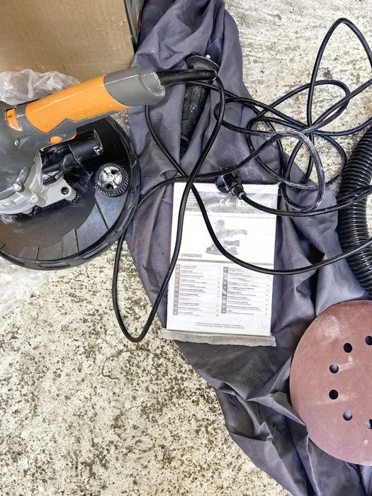 Стенен шлайф Toolson DWS 225 DC