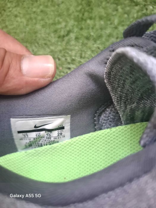 Маратонки найк 45