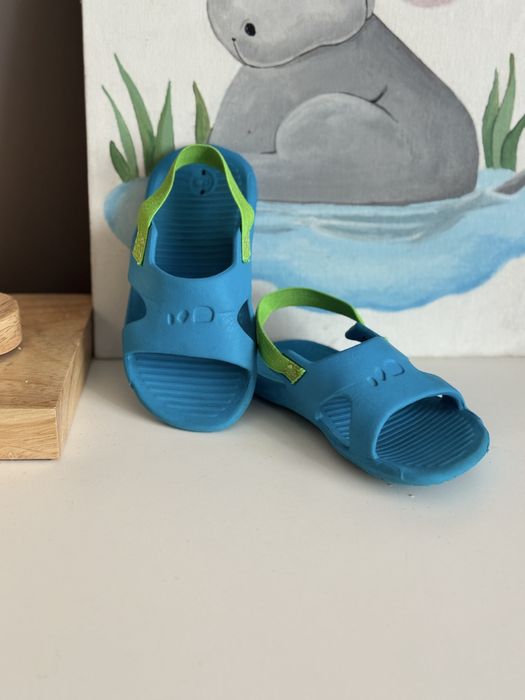 детские сандалии для бассейна 22-23 р