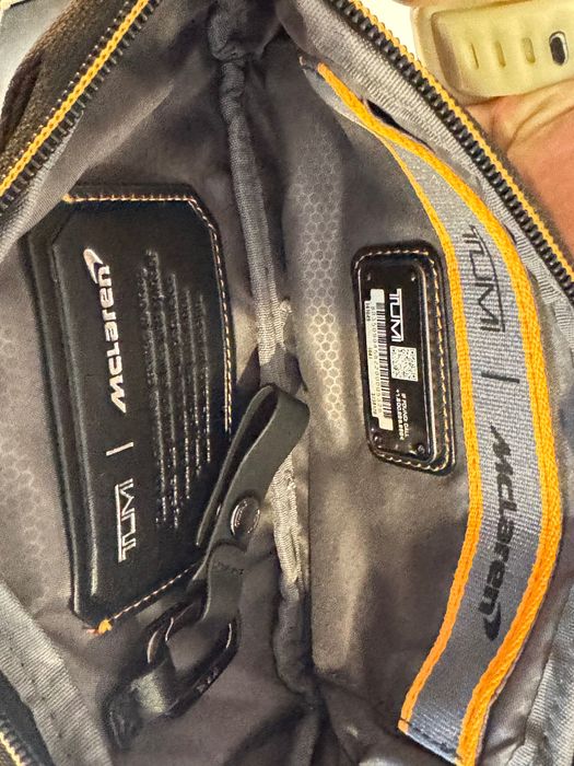 TUMI чанта 100% оригинал!