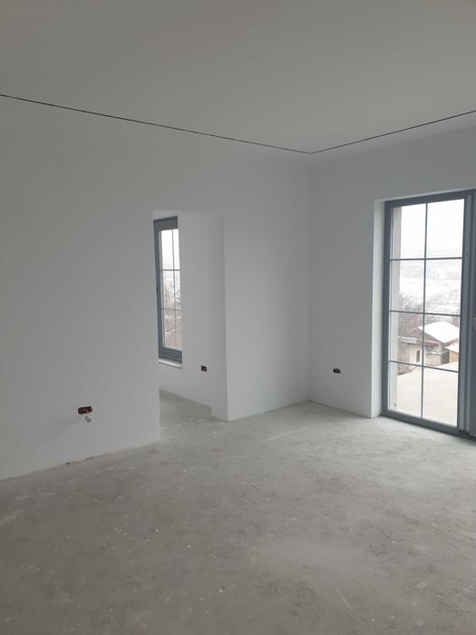 Zugrav Meserias Renovari Interioare