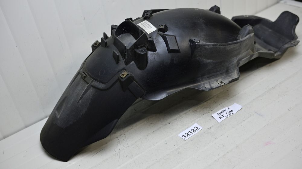 Undertail Apratoare Plastic Spate BMW R1200RT 2005 - 2009 K26