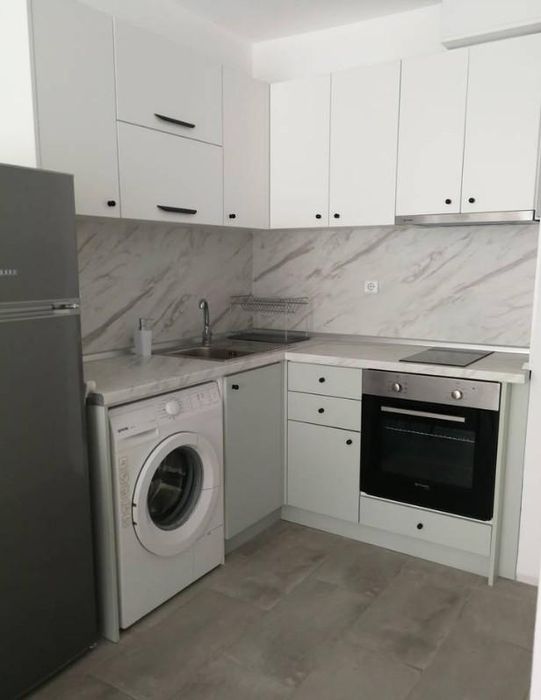 Дава се под наем Двустаен апартамент в Бургас, Сарафово - 60 кв.м за 398.82 € - Снимка #1