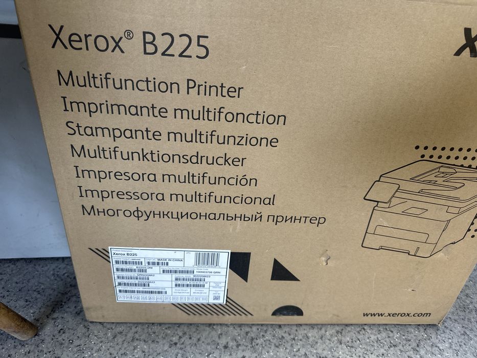 Новый принтер МФУ Xerox B225