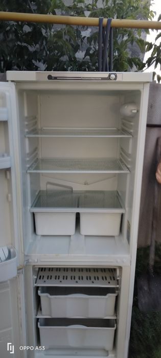 Холодильник indesit