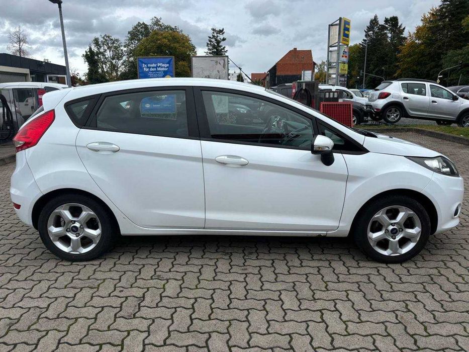 Ford Fiesta НА ЧАСТИ