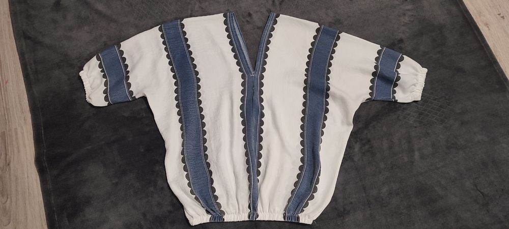 Set pentru damă, bluză + două maiouri de vară, mărime M