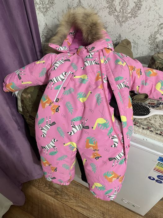 Продам комбенизон для девочки