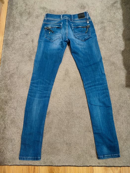 Дамски дънки 26, 27 и 28 номер