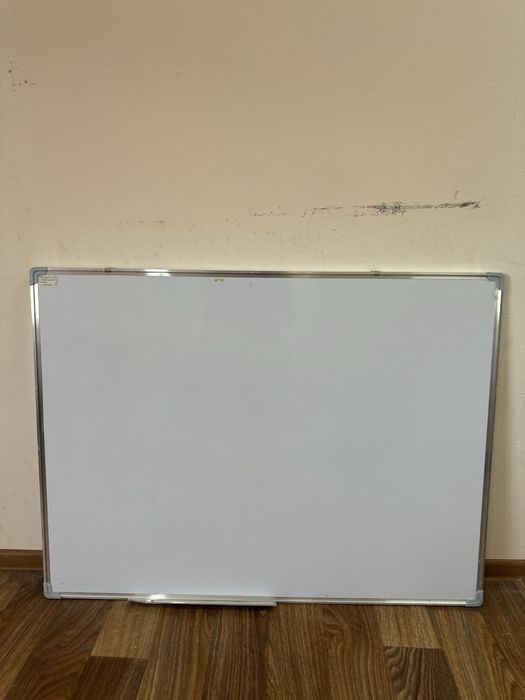 Доска офисная меловая