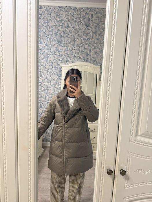 Продам зимнюю куртку
