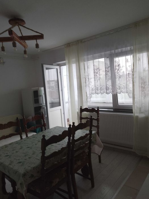 Apartament de inchiriat