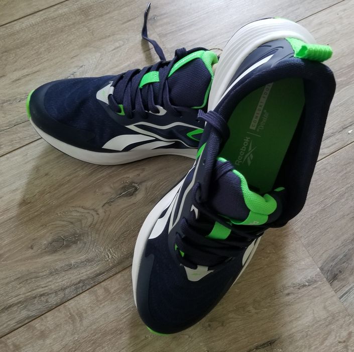 Оригинални НОВИ Reebok маратонки за бягане - номер 44.5