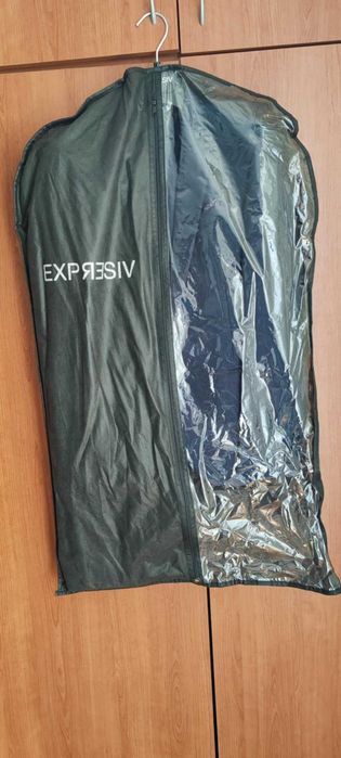 Costum baieti nr. 42( 155-167cm 50-62kg)