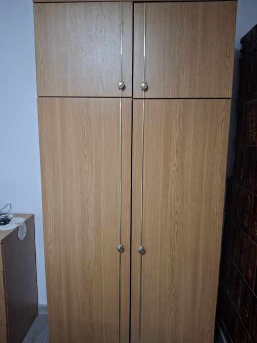 Mobila living , cuier hol + sifonier, servanta, coltar bucatarie