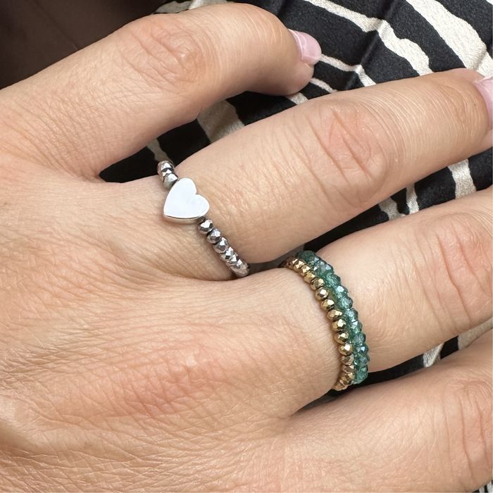 Пръстени от кристали