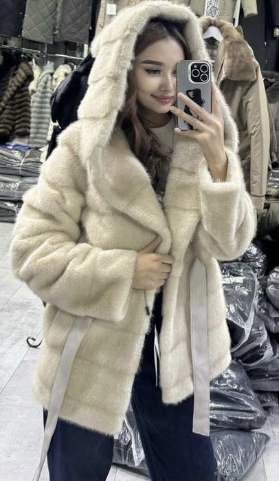 Эко-Шуба с капюшоном