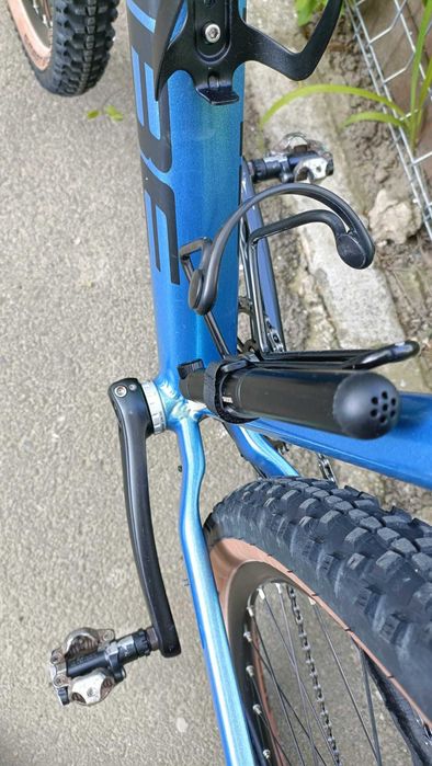 Bicicleta CUBE ATTENTION 29 "
