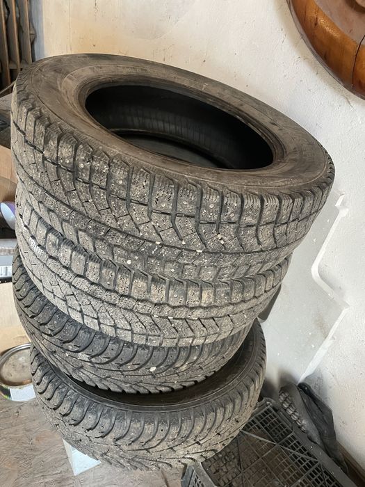 Резина на 185/65/15