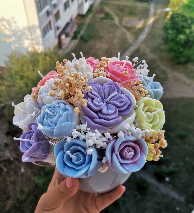 Букети от соеви свещи