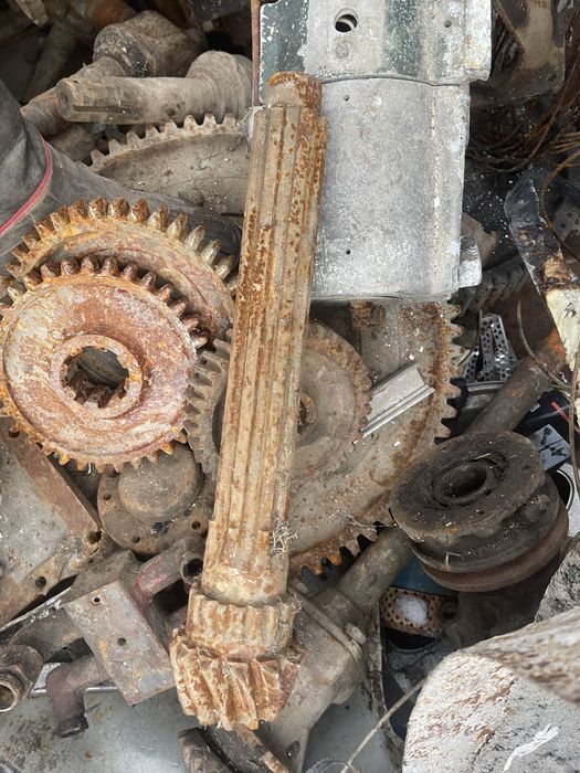 Piese tractor universal 650