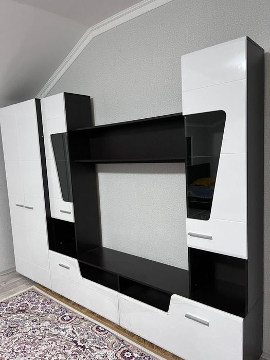 Серванты для гостиной