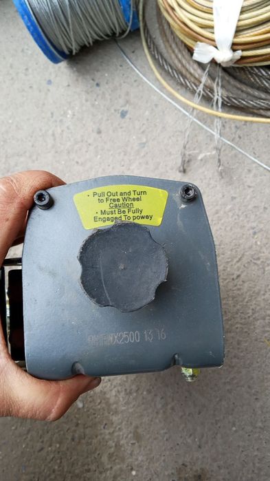 Tal 12 volt 2500 anper va 220 voltilar bor 250 kg 1250 gachor elktorni