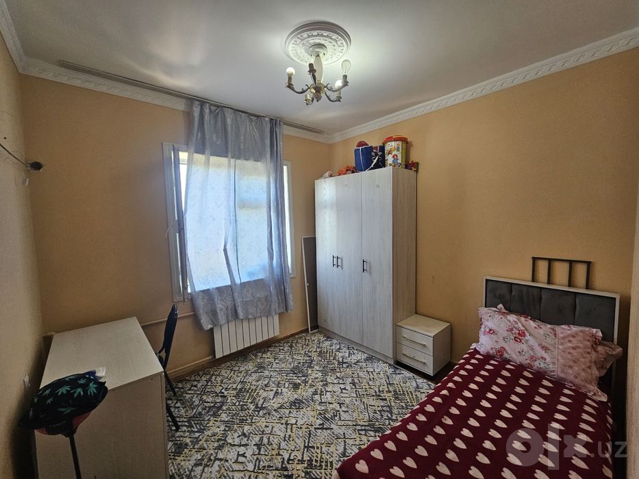 Продаётся квартира на куйлюк массив 5