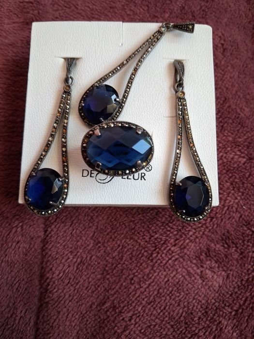 Продам  серебряный набор 925