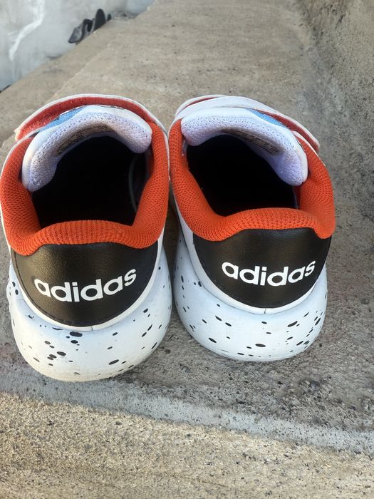 Детски маратонки.