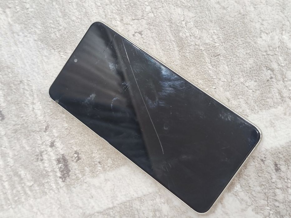 Samsung s21 fe телефон