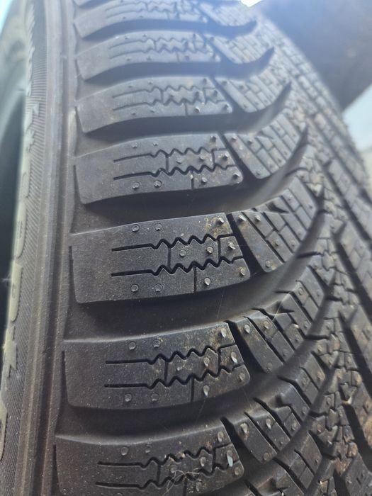 Set 4 Anvelope iarna Xev Yoyo Hankook 155/65R14
