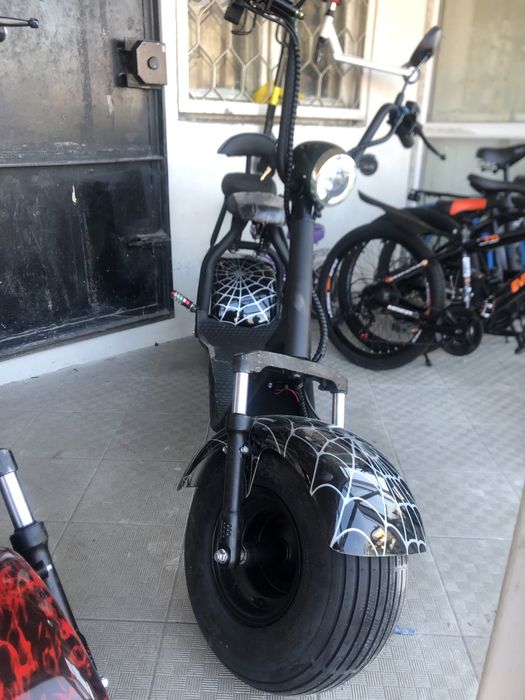 Cococity электроскутер