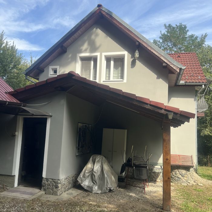Casa de vacanta in zona turistica Valea Avrigului