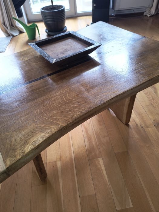 Măsuța stejar rustică