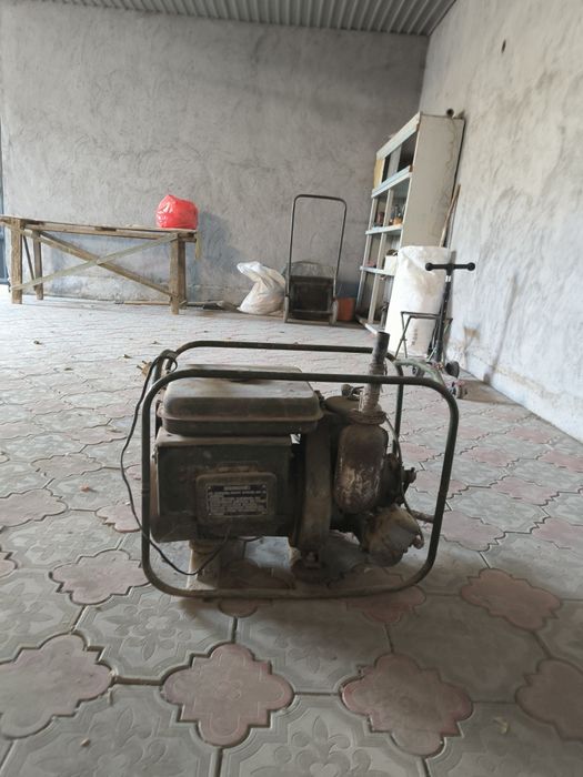 Продам бензиновый генератор ссср