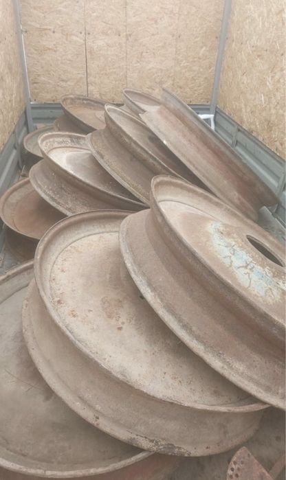 Диски МТЗ узкие междурядье. Диски узкие МТЗ