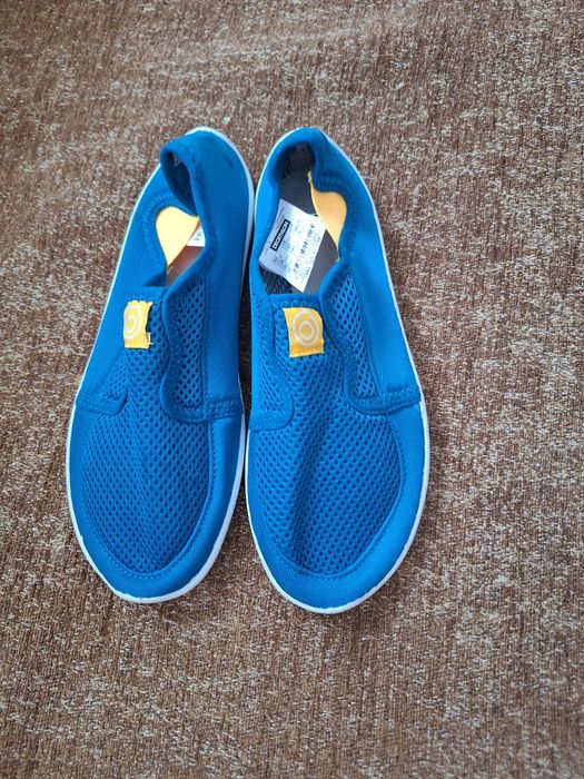 Аква обувки Декатлон 34_35 номер