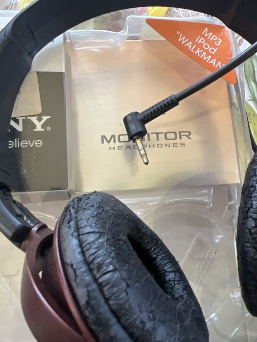 Наушники Sony ZX300