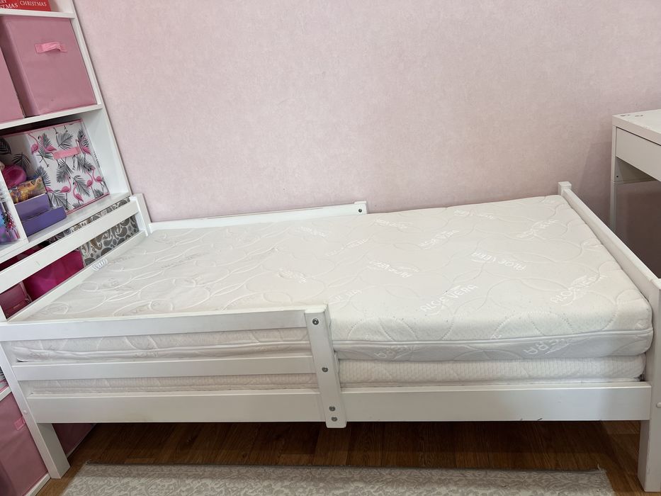 Продам кроватку ikea