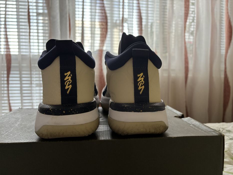 Баскетболни маратонки Jordan zion 1