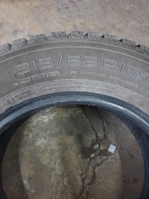 215/65R16c nokian tyres