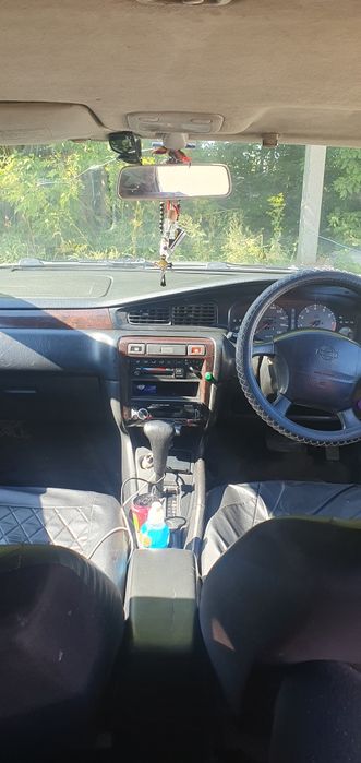 Продам машину ниссан блюберд