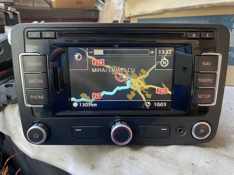 Navigatie RNS 315 Aux, Bluetouth, Card SD Volkswagen