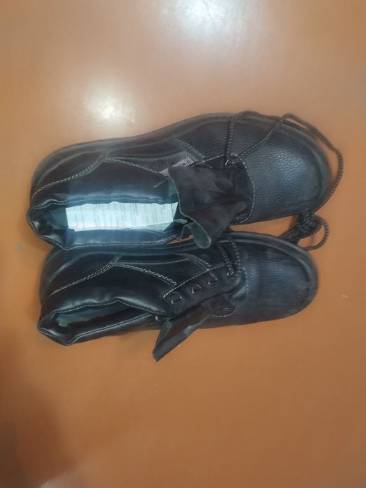 Рабочие ботинки новые