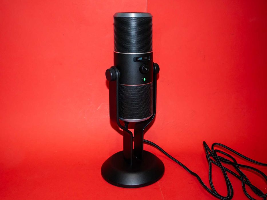 Razer Seiren Pro RZ05-0132 Silver Edition Студиен Микрофон XLR USB Гейминг Стрийминг
