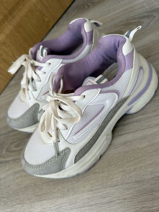 Маратонки 36 рр