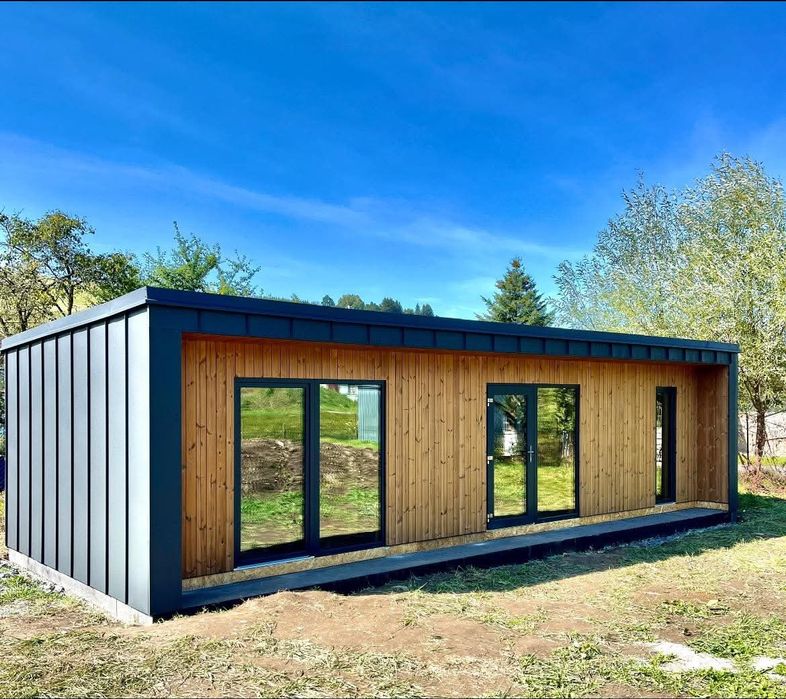 Meșterul Tău pentru Construcții din Lemn și Metal
​Transformăm orice curte într-un spațiu primitor și funcțional, punând accent pe durabilitate și fin